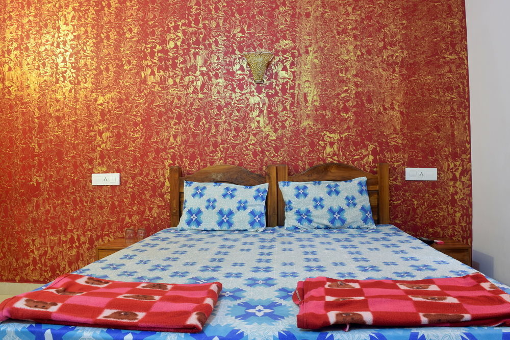 Veronica Resort By The Beach Calangute Exterior photo
