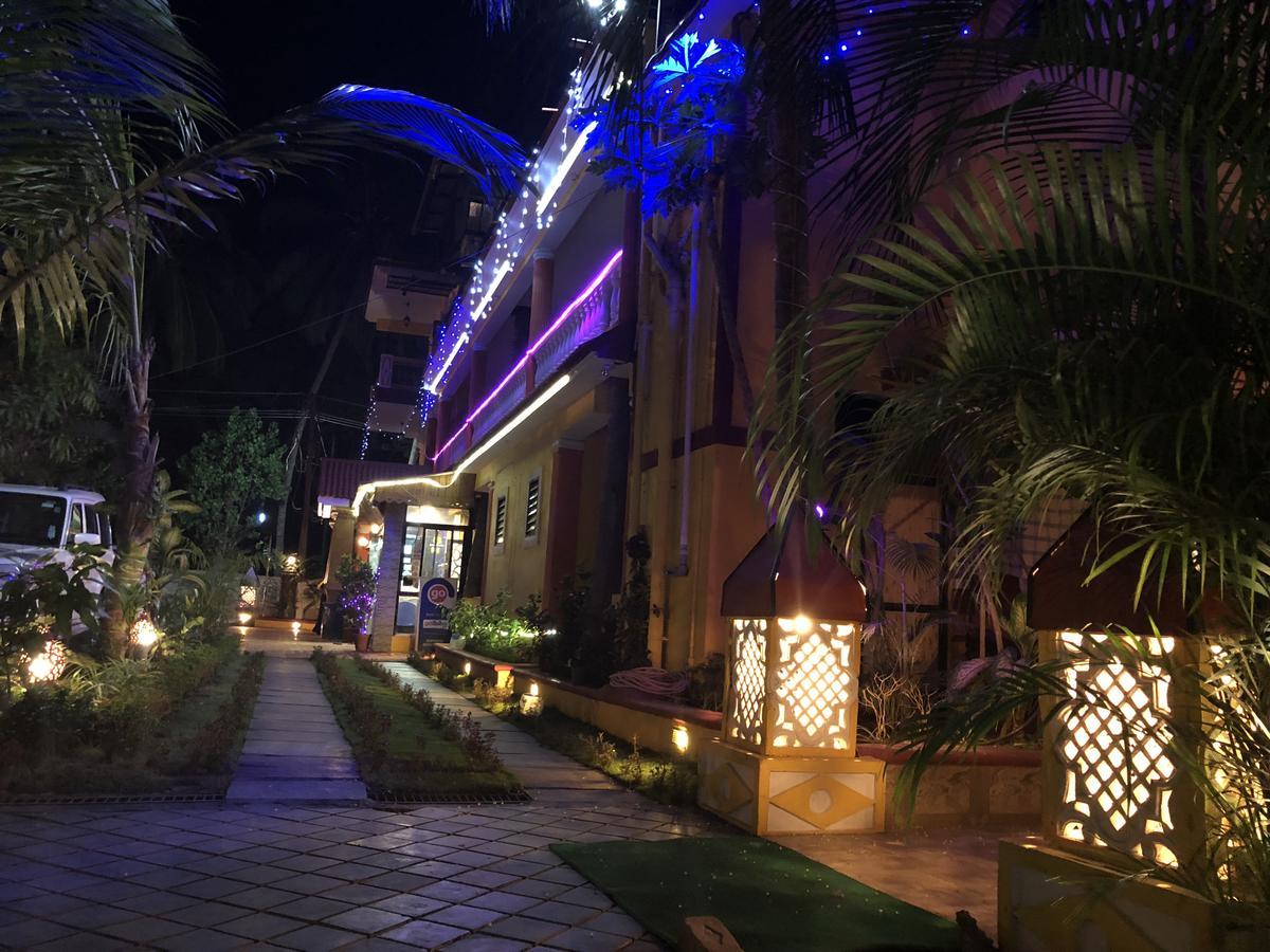 Veronica Resort By The Beach Calangute Exterior photo