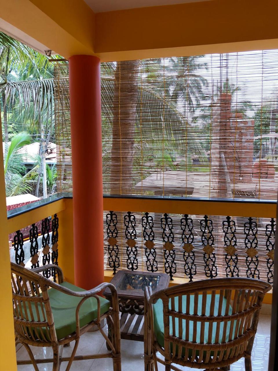 Veronica Resort By The Beach Calangute Exterior photo