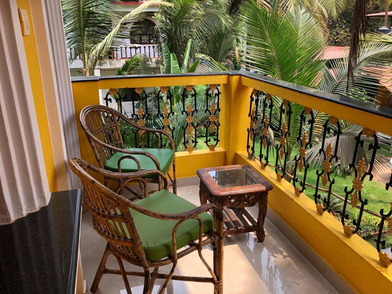 Veronica Resort By The Beach Calangute Exterior photo