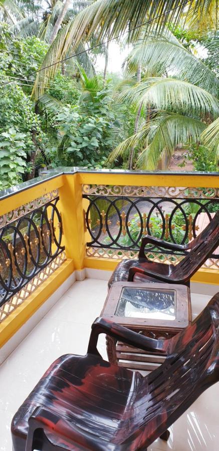 Veronica Resort By The Beach Calangute Exterior photo